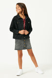GN4256 BLACK Girls Slouchy Fit Stretch Raw Edge Detail Colored Denim Jacket Full Body