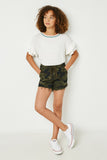 GY2526 Camo Girls Distressed Camo Denim Drawstring Shorts Full Body