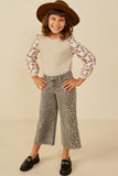 GY9045 Leopard Girls Washed Leopard Print Relaxed Fit Denim Jeans Pose